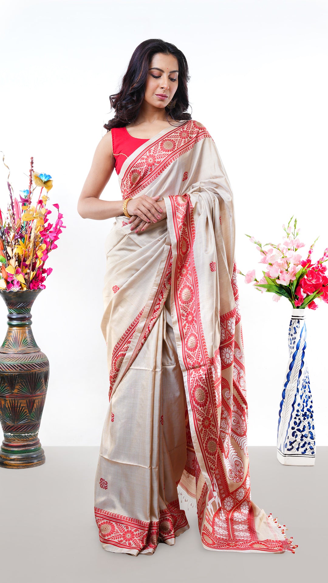 A beize silk saree