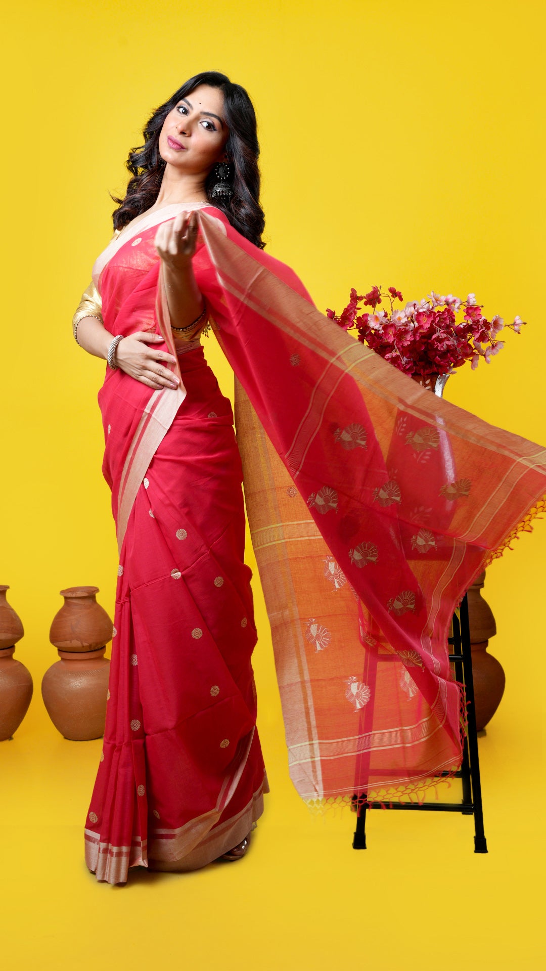 A red cotton tangail saree