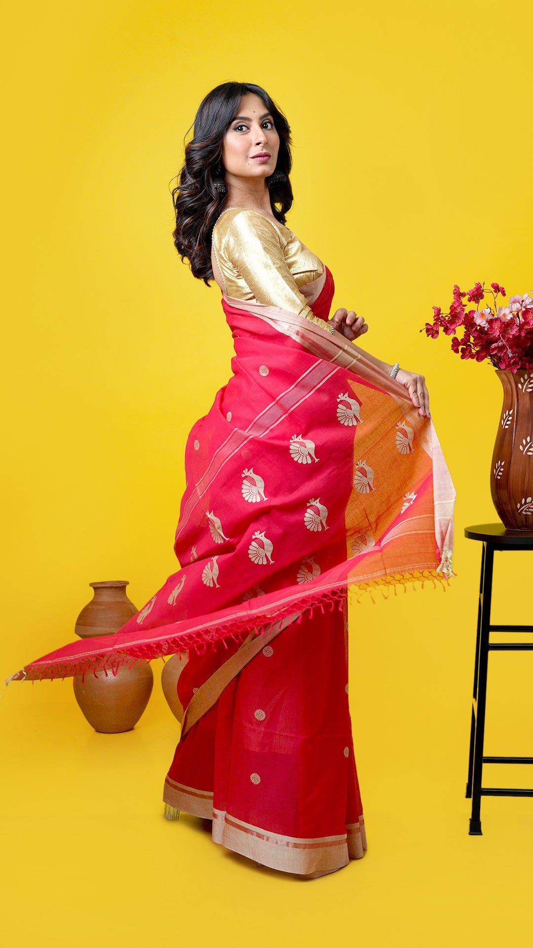 A red cotton tangail saree