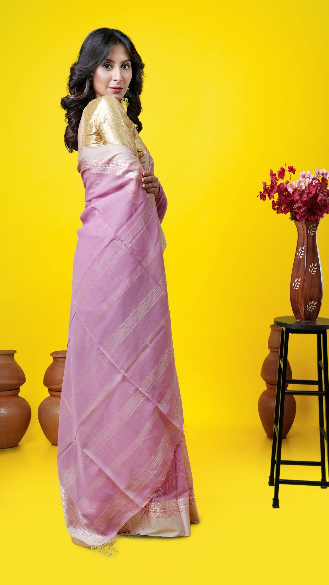 A old rose pink tangail saree