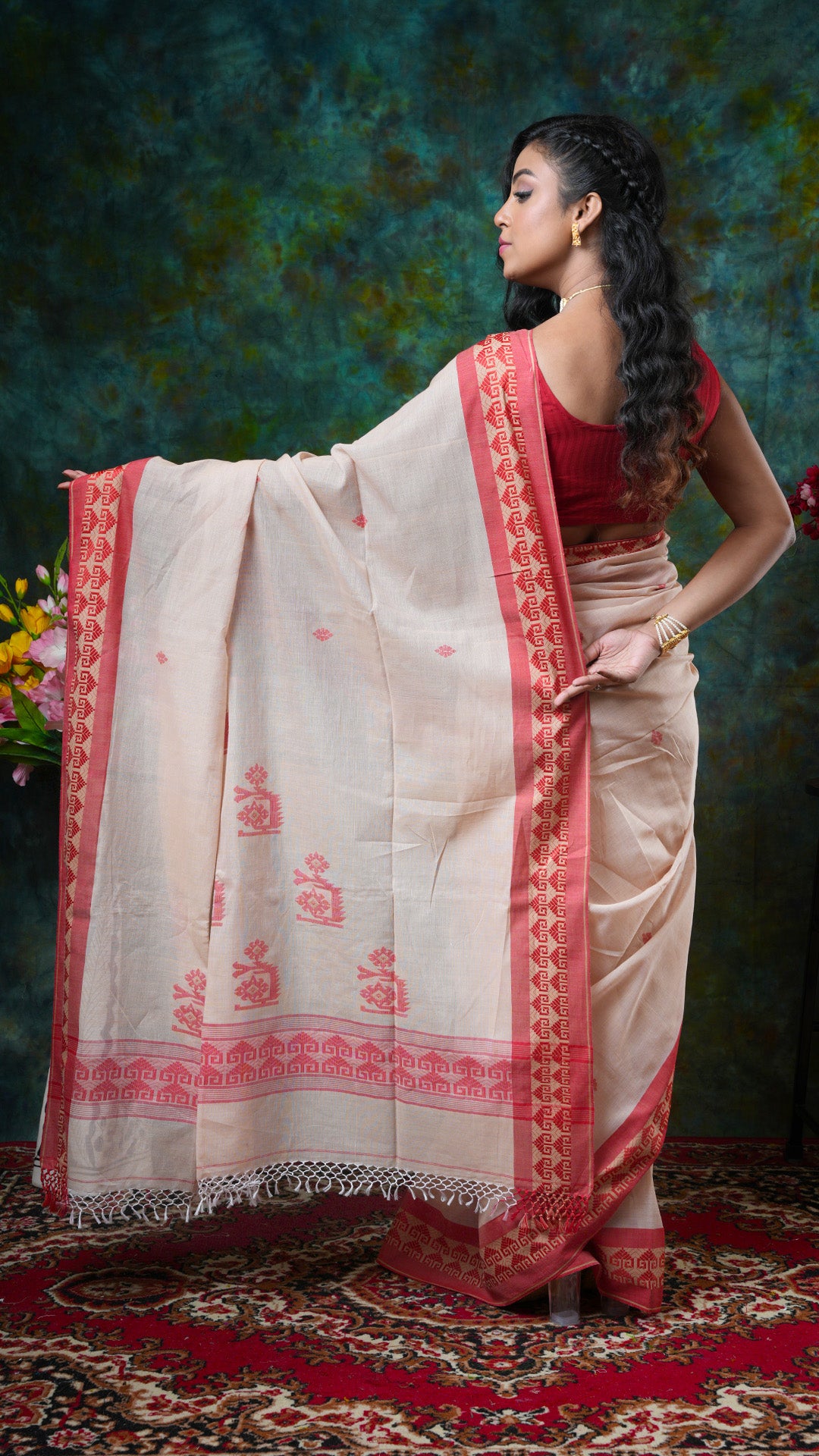 A beize and red soft cotton saree