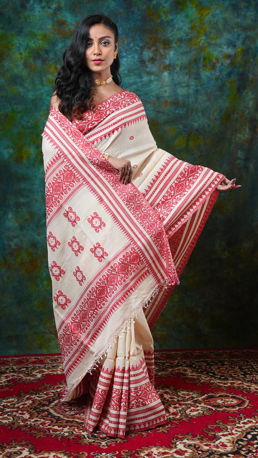 A tassar-cotton tangail saree