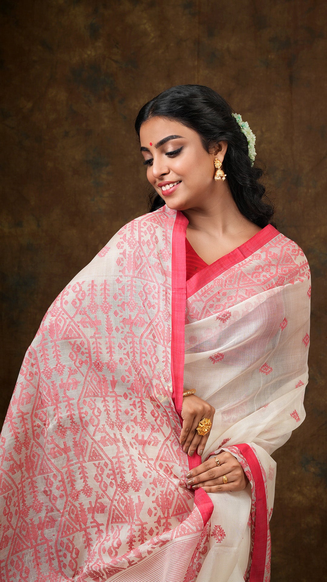 A muslin silk in off white and red