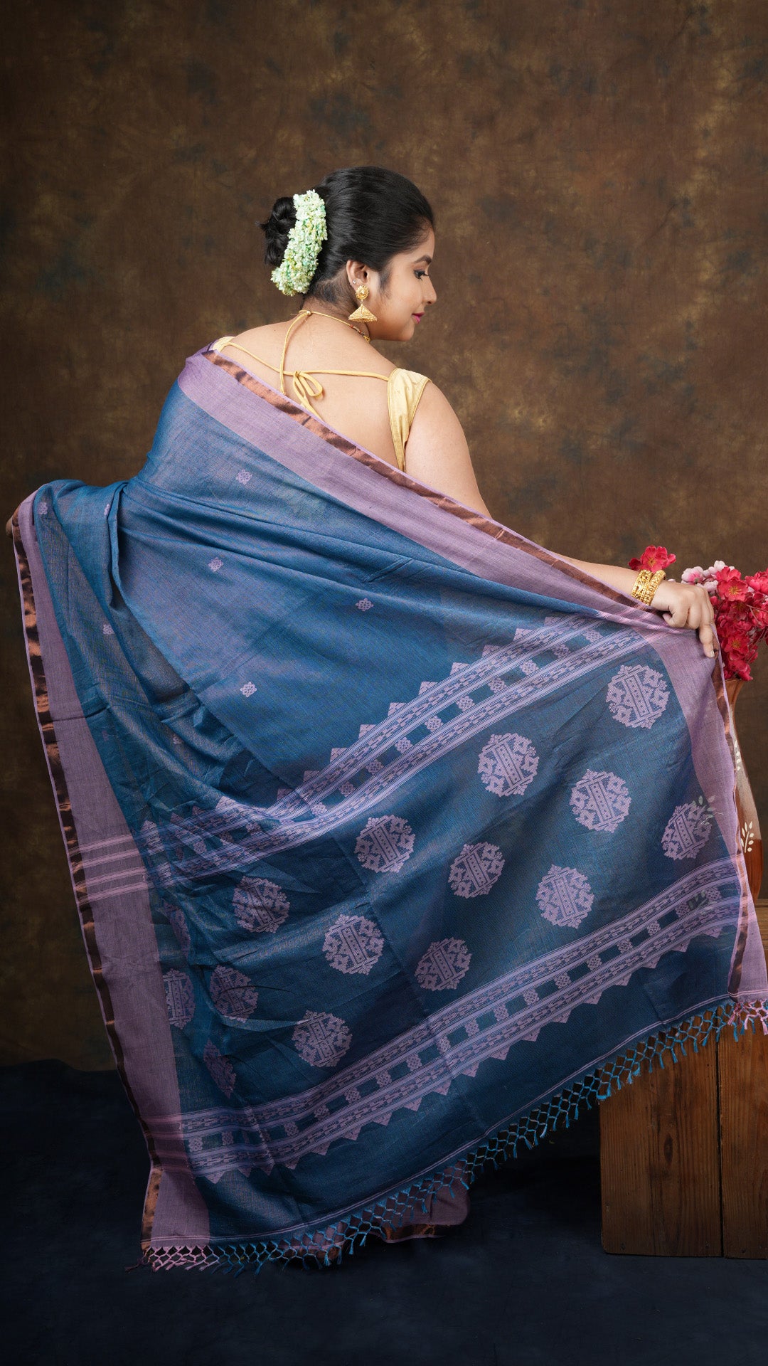 A blue tangail saree
