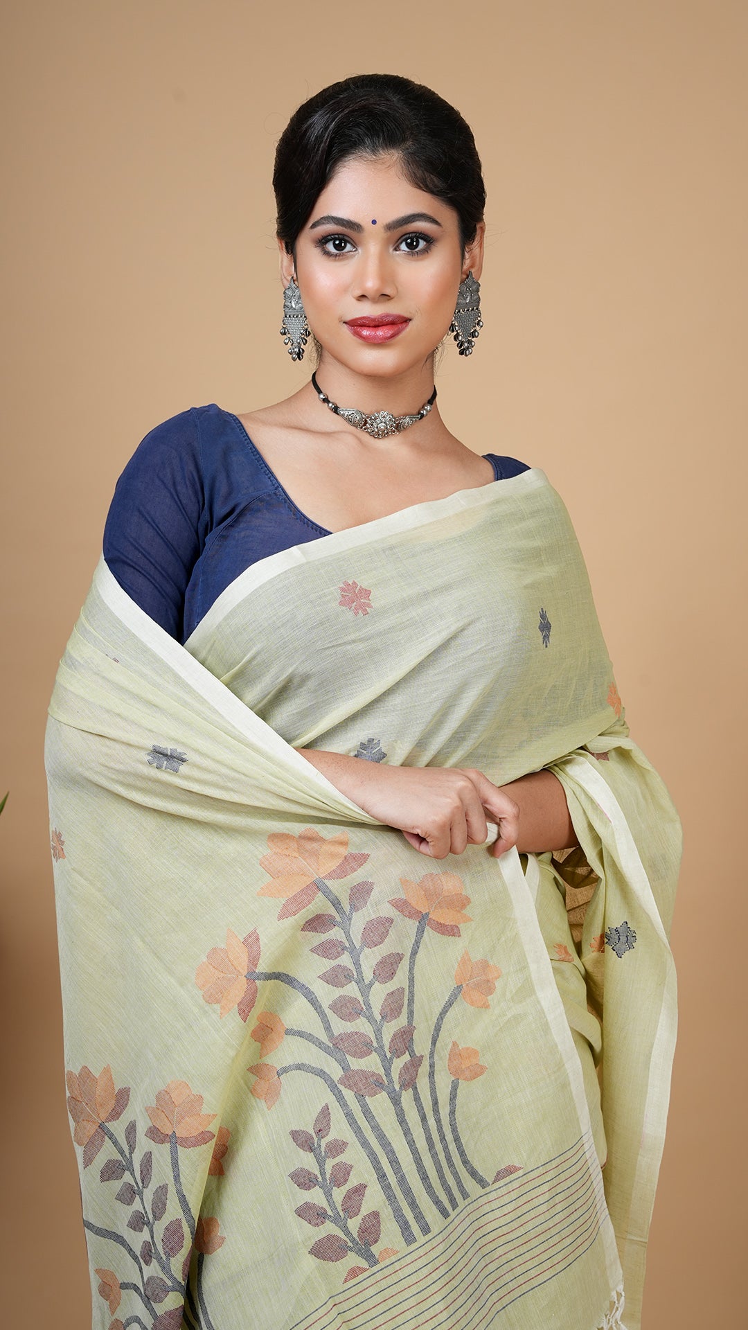 A pale pesta dhakai saree