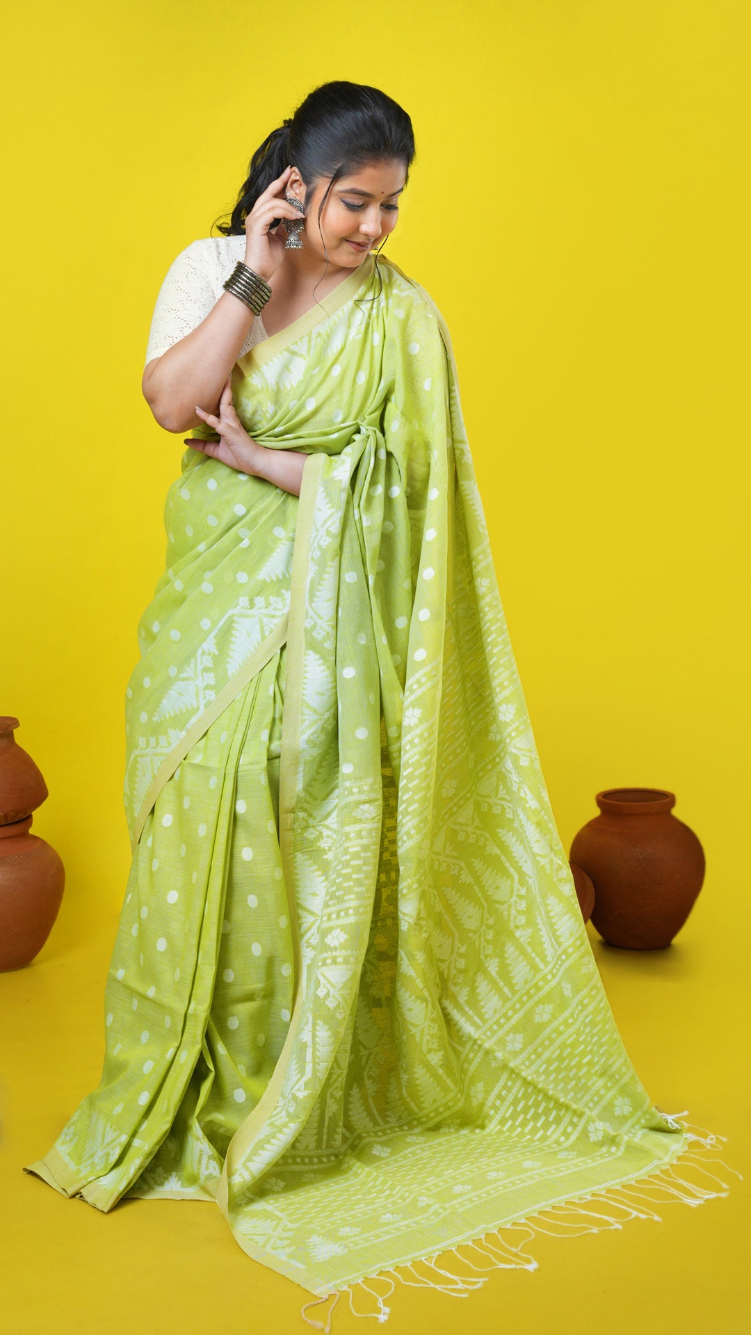 A green coloured saree