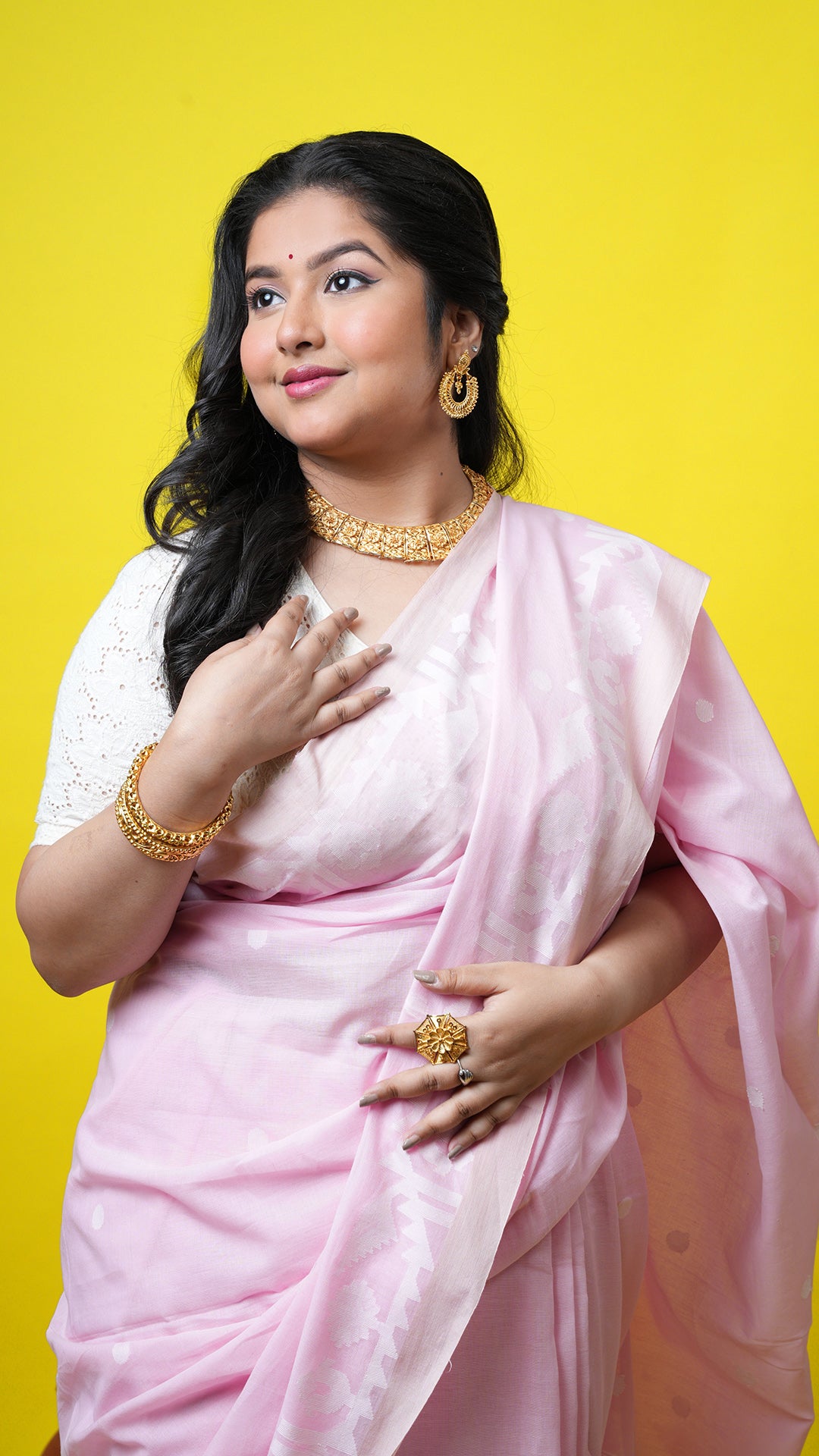 A baby pink dhakai saree