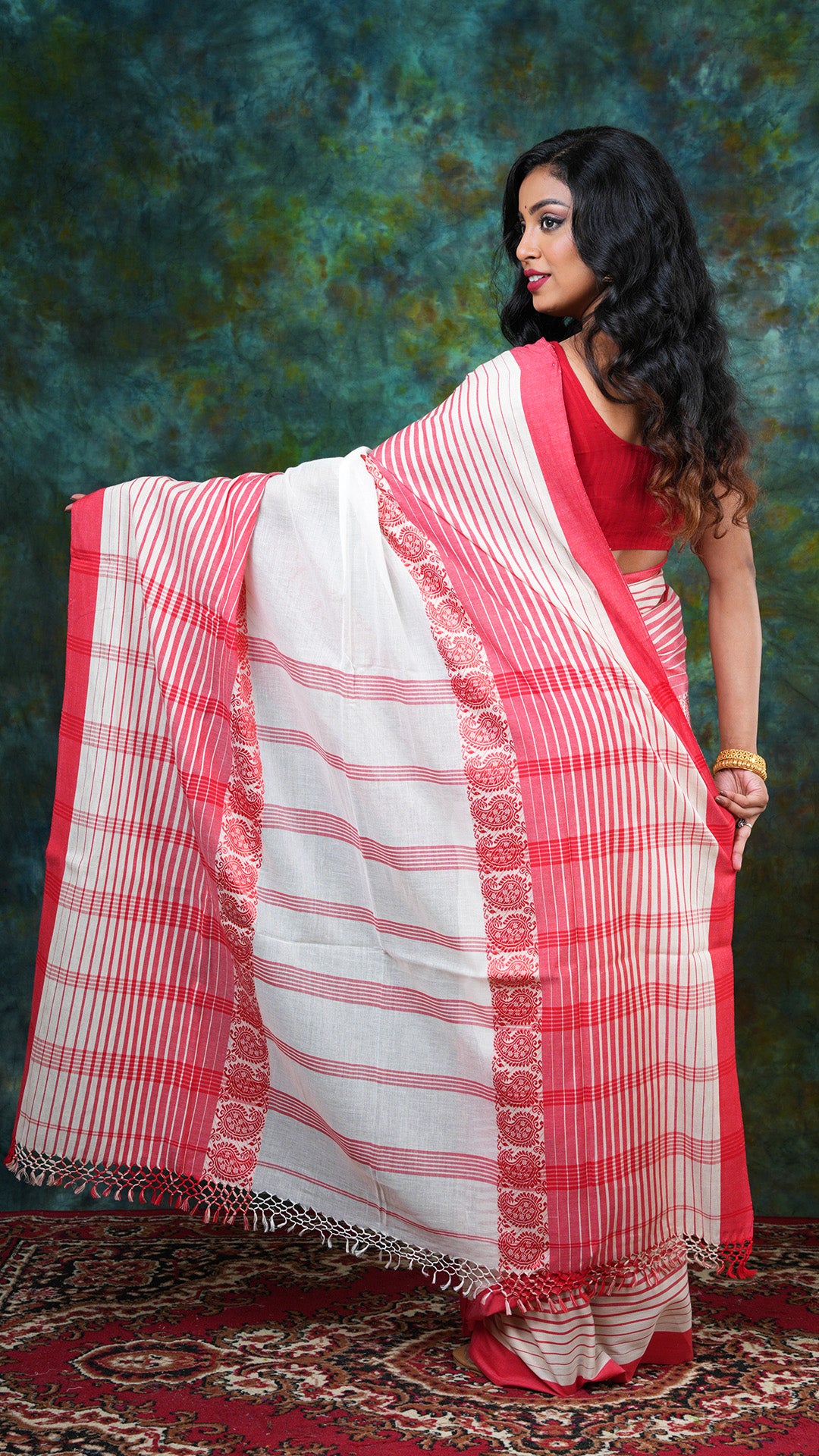 A off white red soft cotton saree