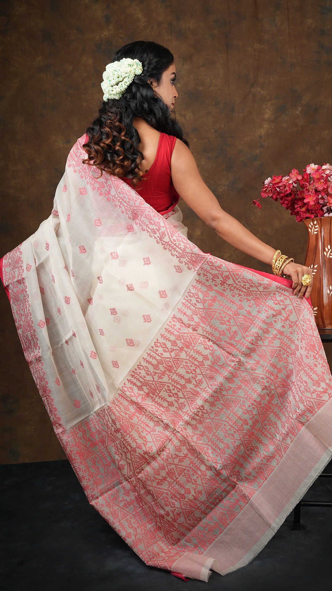 A muslin silk in off white and red